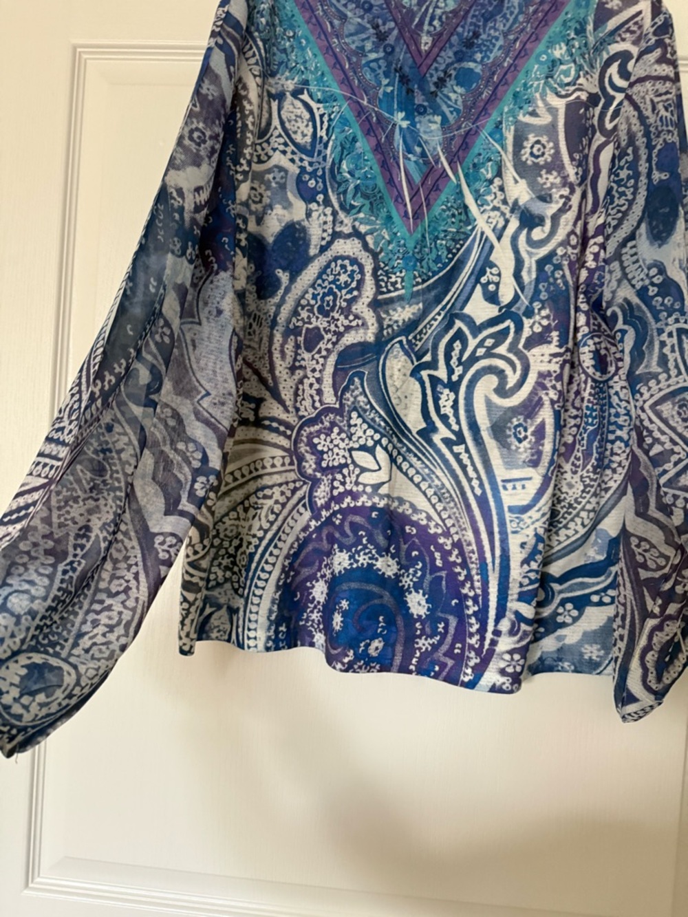 Chico’s Teal and Purple Paisley V-Neck Long Sleeve Women’s Top